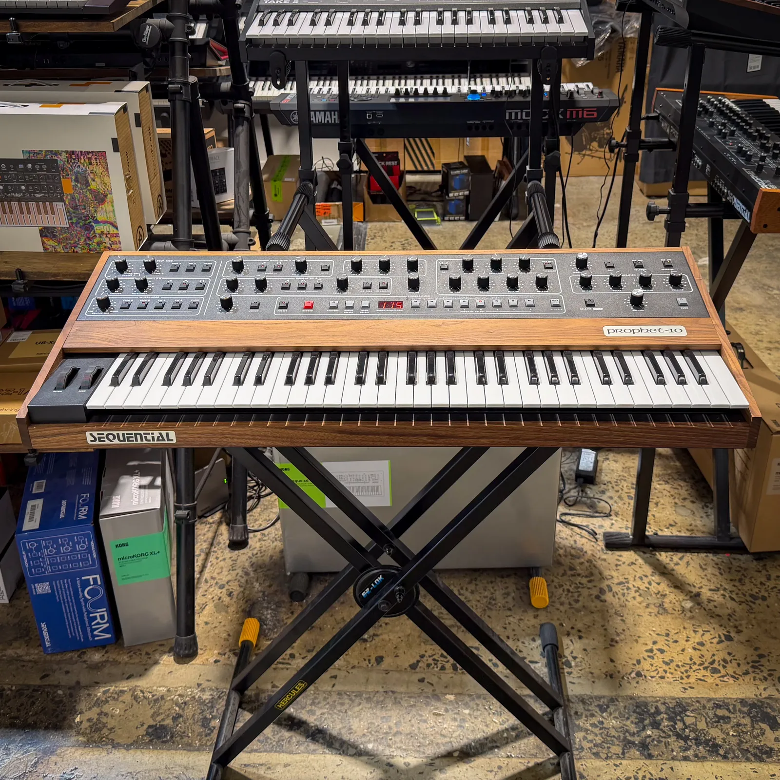Sequential Prophet 10 Keyboard REFURBISHED - DISPLAY